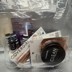 Makeup lot Bundle Various Brands 10 Pieces!